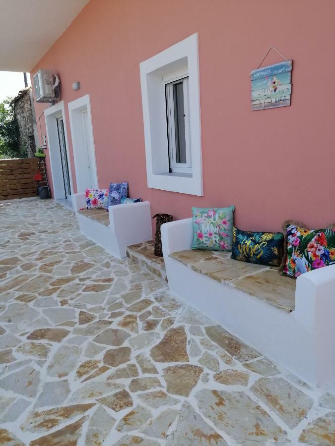 Olive Grove Deluxe Apartment Agnítsini Exteriér fotografie